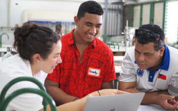 Photo of scientists in the lab during a five-day Fiji training